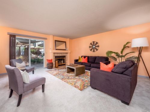 491 Mallory Ave, Windsor, CA 95492-8887