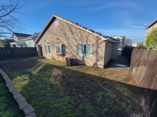2831 Isabel Ave, Clovis, CA 93611-6085