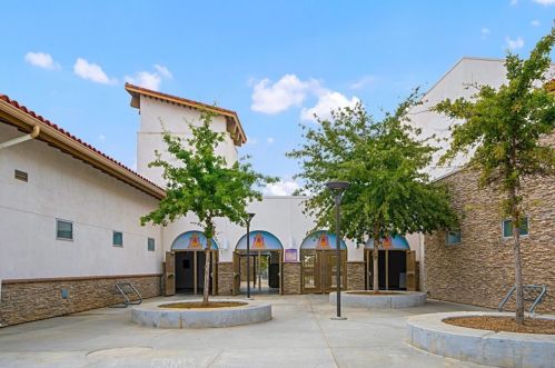 20100 Dayton St, Riverside CA  92508-6301 exterior