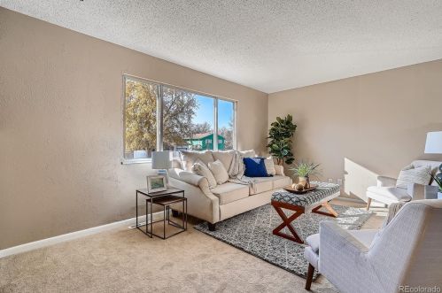 1907 31st St, Greeley, CO 80631-8800