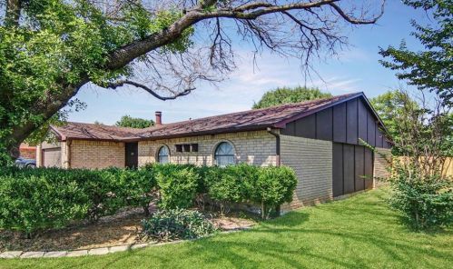 7817 Burgundy Dr, Fort Worth, TX 76133-7623