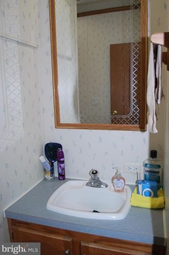 94 Vasilios Dr, Carlisle PA  17015-9012 exterior