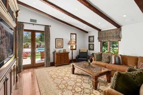 50 Golden Eagle, Irvine CA  92603-0308 exterior