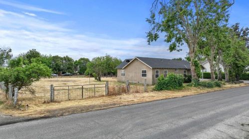 4700 Michigan Ave, Valley Home, CA 95361-7766