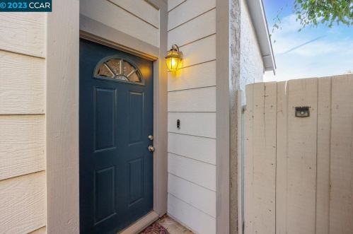 305 Lake Ct, Pacheco, CA 94553-5477