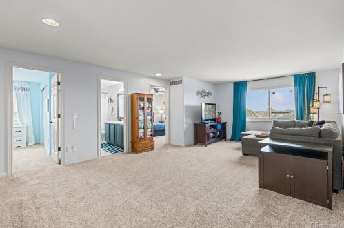 17441 Caley Ln, Aurora CO  80016-3187 exterior