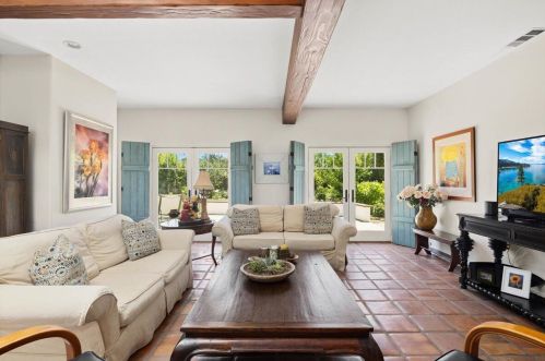 180 Nogal Dr, Santa Barbara, CA 93110-2205