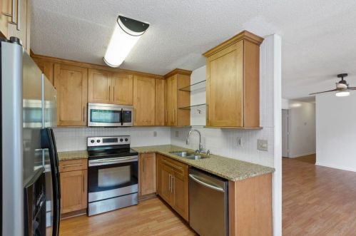 1129 Rifle Range Rd, Mount Pleasant SC  29464-4251 exterior