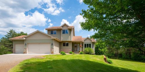 27347 129th St, Zimmerman, MN 55398-4581
