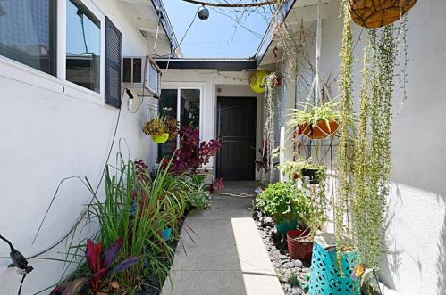 1158 Hazelwood St, Anaheim, CA 92802-1423