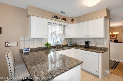 52 Merion Ln, Jackson Twp, NJ 08527-3996