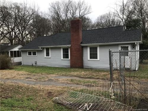 2610 Calvary St, Gastonia, NC 28052-6209