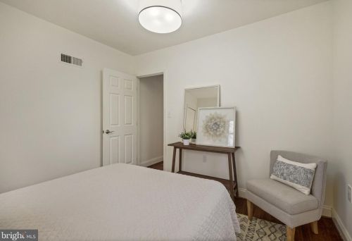 2700 Parker Ave, Silver Spring MD 20902-2645 exterior