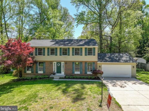 615 Dunberry Dr, Arnold, MD 21012-2065