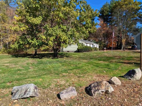 7 Morgan Ave, Pelham, NH 03076-5500