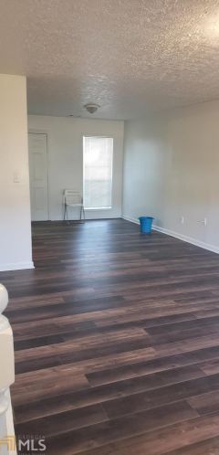 2621 Country Trce, Conyers GA  30013-2174 exterior