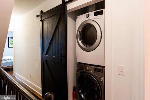 554 Spruce St, Lancaster PA  17603-3353 exterior