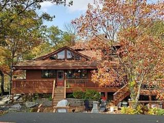 7 Stonypoint Rd, Andover, NJ 07821-5810