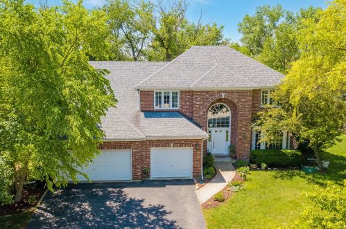 2311 Rock Ct, Naperville, IL 60565-3154