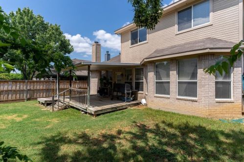 4905 Woodmeadow Dr, Fort Worth TX  76135-1824 exterior