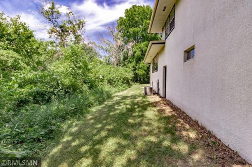 805 Brookline Ave, Saint Paul MN  55119-5317 exterior