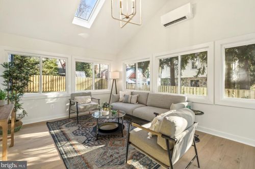 2906 Stanton Ave, Silver Spring MD  20910-1217 exterior