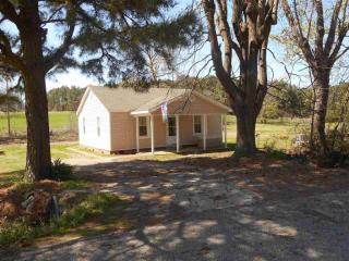 37 Moore Ave, Friendship, TN 38034-2035
