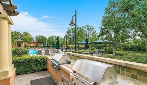 66 White Sage, Irvine CA 92618-8803 exterior