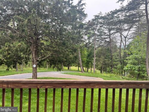 829 Brill Rd, Star Tannery, VA 22654-2307
