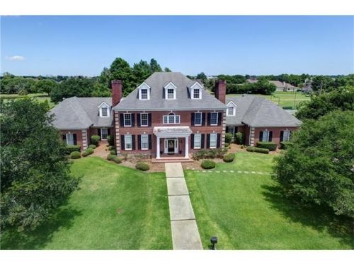 3725 Lake Michel Ct, Gretna LA  70056-8326 exterior