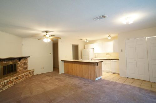 6604 Dewsbury St, Fort Worth TX  76182-4426 exterior