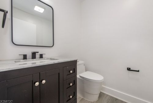 113 Everdale Rd, Dover NJ  07869-2301 exterior