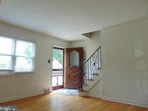 1160 Jefferson Ave, Gloucester, NJ 08031-2806
