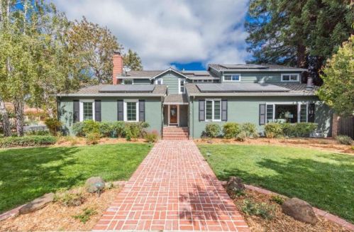 495 5th St, Gilroy, CA 95020-5717