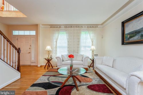 5329 Woodlot Rd, Columbia, MD 21044-5720