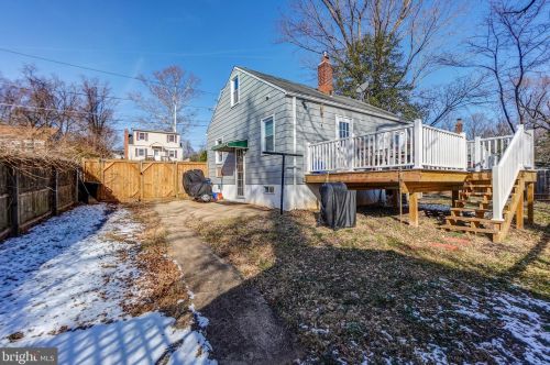 4218 Round Hill Rd, Silver Spring MD  20906-4869 exterior