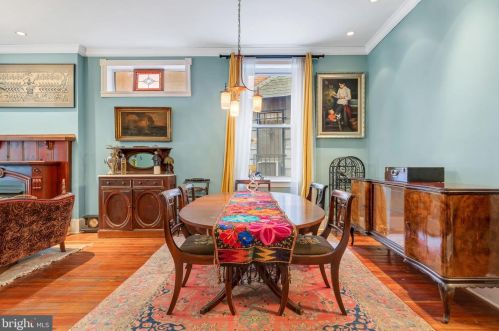 430 42 St, Philadelphia PA 19104-0044 exterior