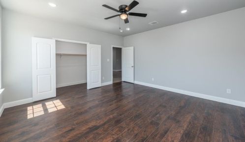 5565 Justine Pl, Fort Worth TX  76126-6353 exterior