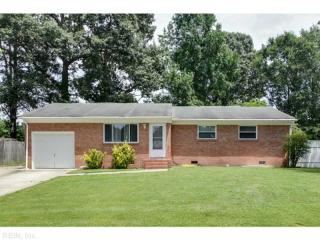 3505 Berkshire Dr, Chesapeake, VA 23321-5113
