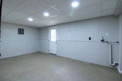3036 Nelson Dr, Duluth GA  30096-3742 exterior