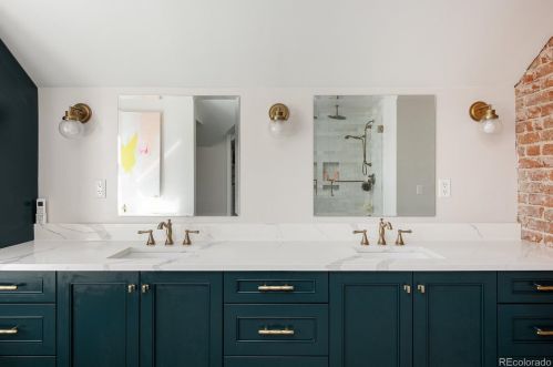 935 Monaco Pkwy, Denver CO  80224-1620 exterior