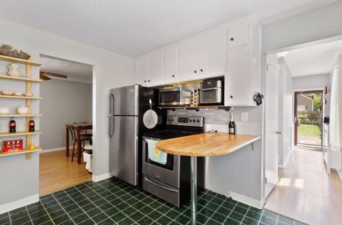 1936 4th St, Saint Paul MN  55119-4006 exterior