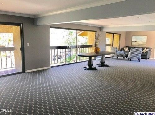 3481 Stancrest Dr, Glendale CA 91208-1353 exterior