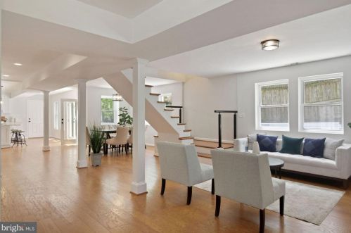 6511 Kansas Ln, Silver Spring MD  20912-4719 exterior