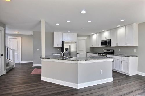 1100 Virginia St, Hobart IN  exterior