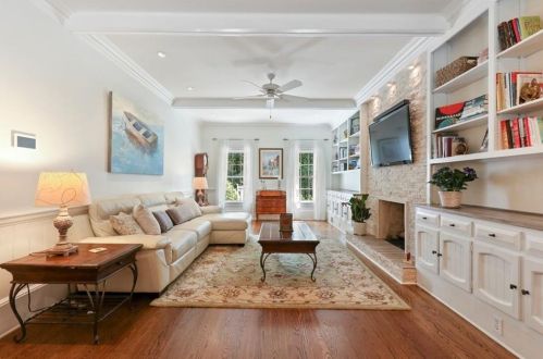 5700 Lake Island Dr, Atlanta GA  30327-4836 exterior