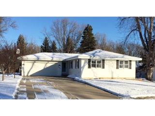980 96th St, Minneapolis MN  55420-4518 exterior