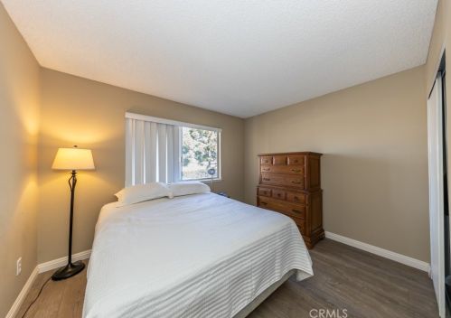 16395 Calle Castor Cir, Huntington Beach CA  92649-5214 exterior