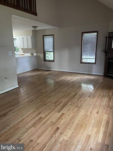 1226 Hawthorne St, Shady Side MD  20764-9670 exterior