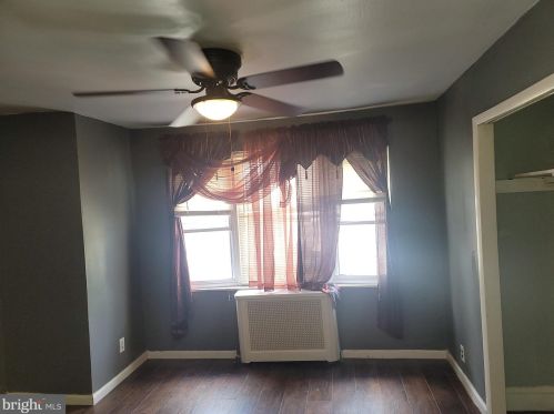 2524 61 St, Philadelphia PA 19142-3402 exterior